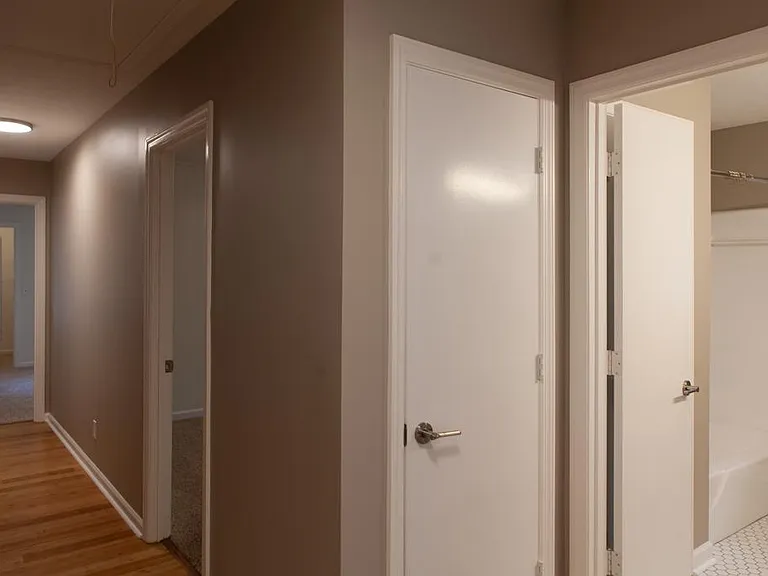 Hallway to bedrooms