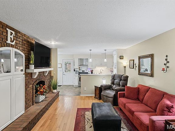4th image of 116 Lotus Dr