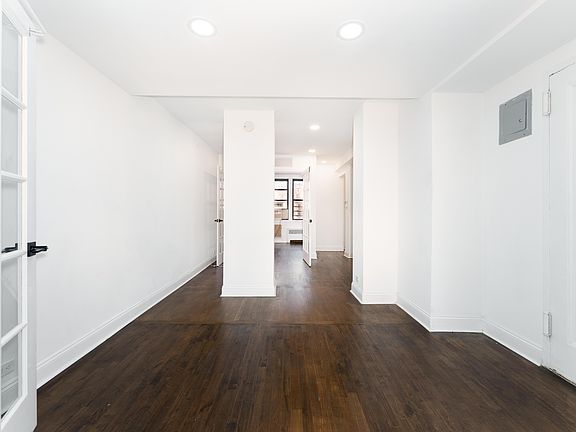 2nd image of 32 Cornelia St #4A