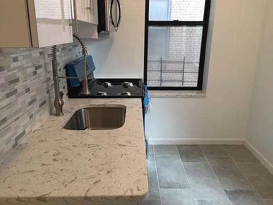 Rented by First Executive Realty Inc | media 6