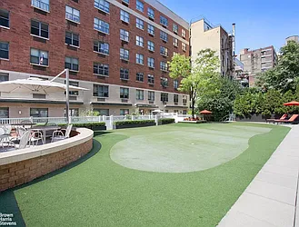 Rented by Brown Harris Stevens