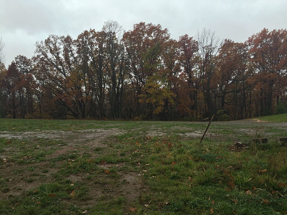 1st image of 2769 Creekwood Cir
