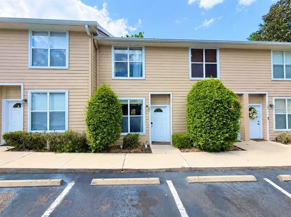 3575 SW 30th Way APT 121, Gainesville, FL 32608