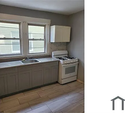 3 bed, $2,500 — Photo 4