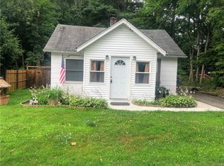 24 Lindberg Ave, Wurtsboro, NY 12790
