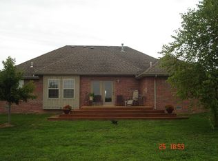902 E Shore Line Dr, Ozark, MO 65721