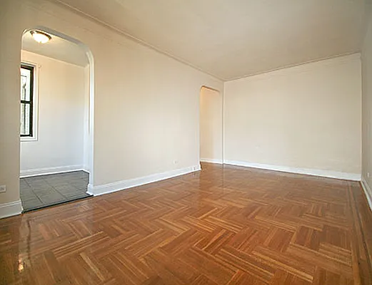 Rented by SW Queens Mezzanine | media 15