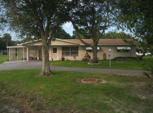 805 SE 10th St, Okeechobee, FL 34974