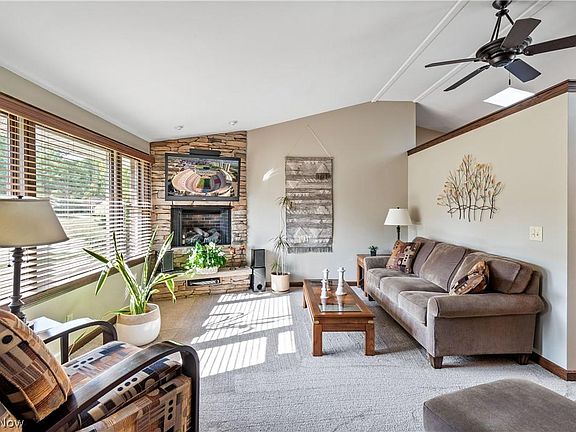 5th image of 7248 Wren Ave NW