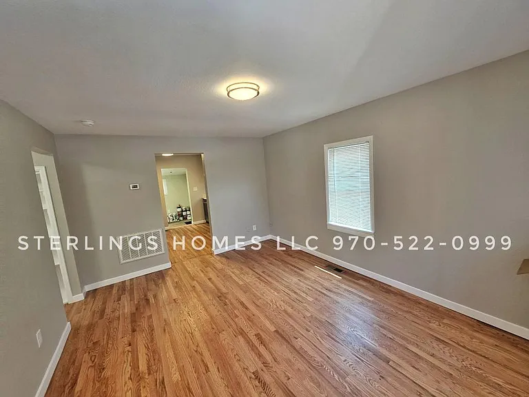 312 N 2nd Ave — Photo 6