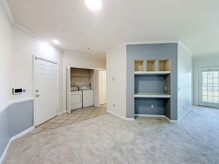 3757 Conroy Rd — Photo 20