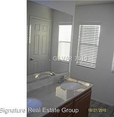 3rd image of 10910 Arapaho Basin St