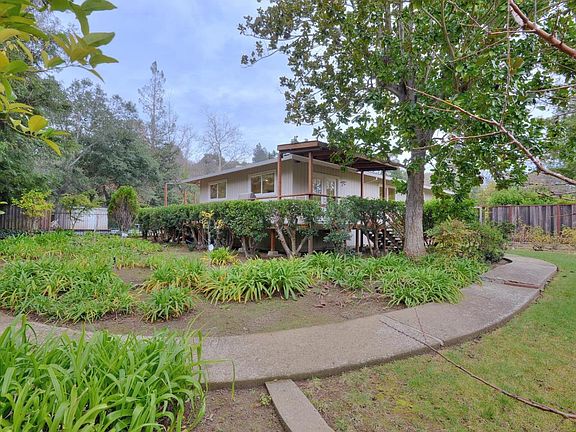 4th image of 19298 Citrus Ln
