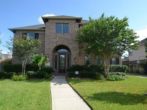 2nd image of 28106 Longspur Dr