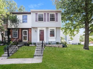 6043 Rowanberry Dr, Elkridge, MD 21075