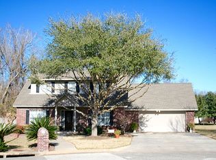 2302 Katherine St, Brenham, TX 77833