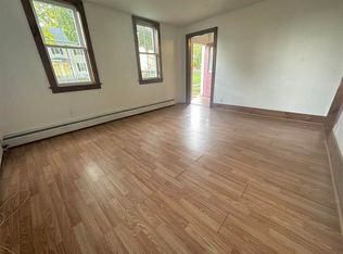 14 Broad St, Somersworth, NH 03878