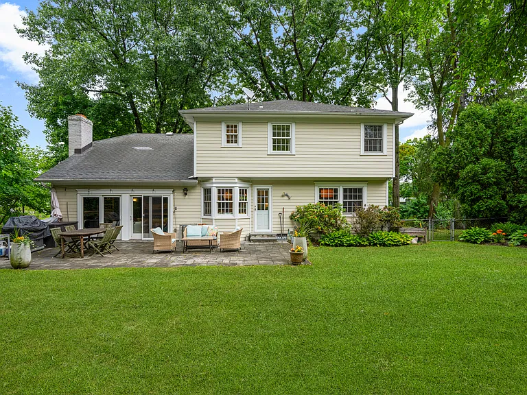 341 Orienta Ave — Photo 32