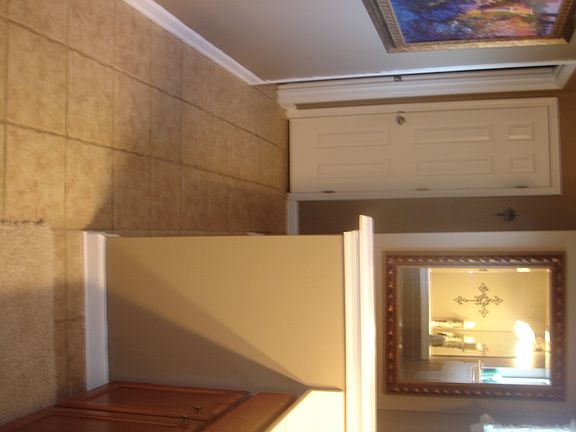 Large Master Bath with 2 closets!
