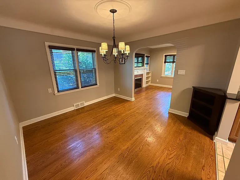 907 Marywood Dr — Photo 7