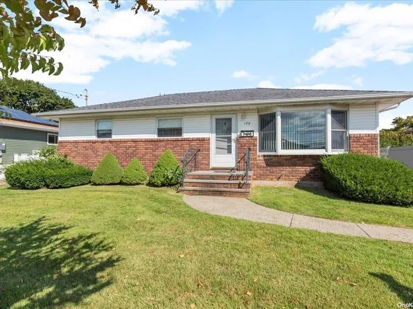 170 12th Street, Bethpage, NY 11714