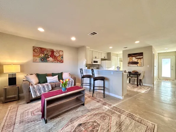 Stubblefield Lane, 304