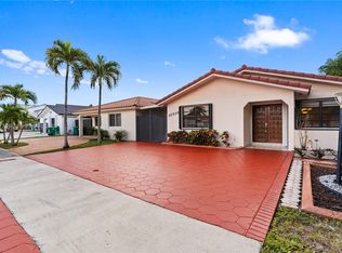 13514 SW 27th St, Miami, FL 33175