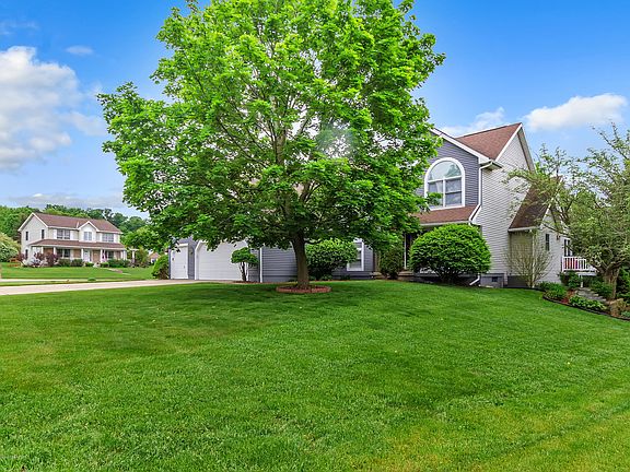 2nd image of 2805 Shadow Wood Dr
