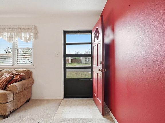 3rd image of 206 N Perkins Ave