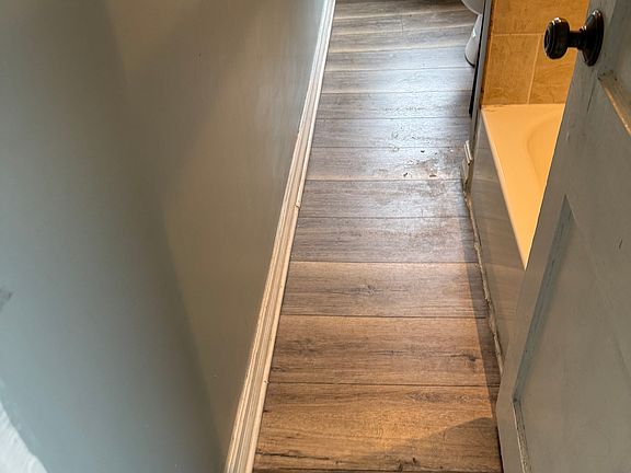 4th image of 5637 Chew Ave #3FL