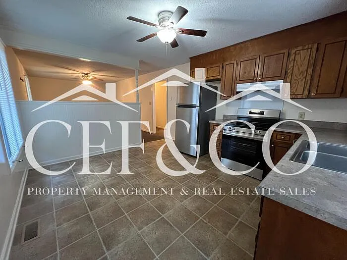 115 Hunter Dr — Photo 7