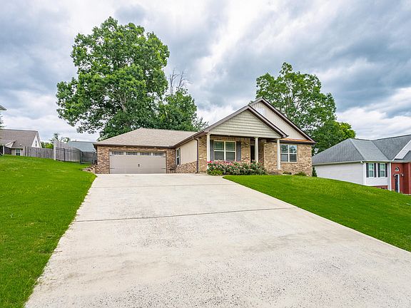 4th image of 517 Peachtree Cir