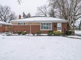 21524 Centennial St, Saint Clair Shores, MI 48081