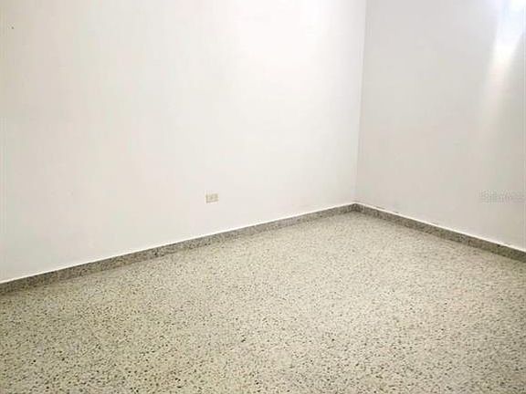 5th image of 263 Calle Rialto Urb Ensanche Ramirez