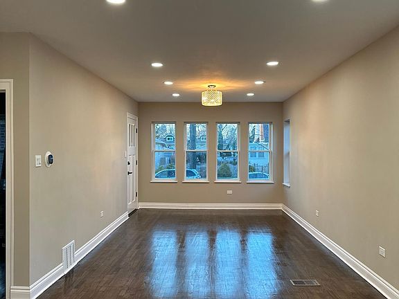 5th image of 3631 Arthur Ave #1