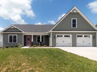 17 Alma Ann Ln, Waynesboro, VA