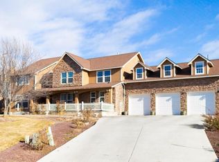 8703 Meadow Ln, Yakima, WA 98908