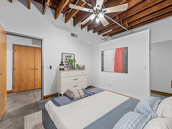 5th image of 2615 Washington Blvd APT 214