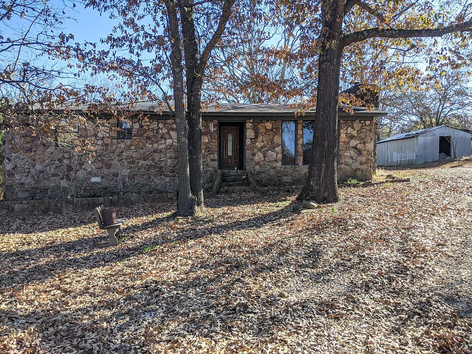 2nd image of 362 Dripping Springs Rd