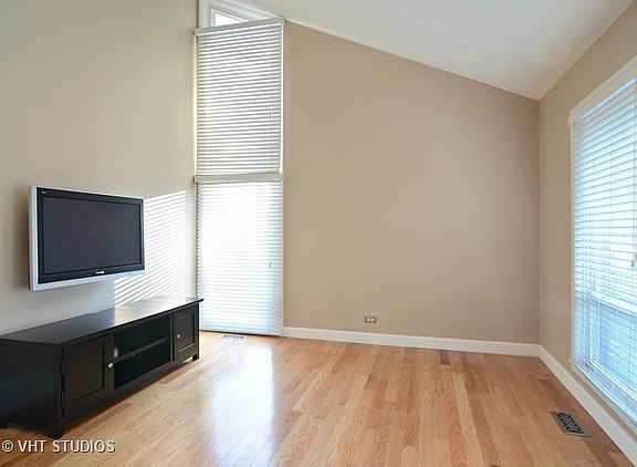 3rd image of 206 N Brockway St APT 16