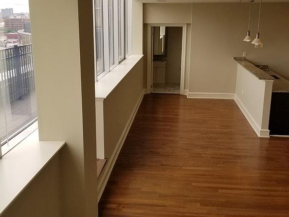 2nd image of 201-59 N 8th St #909