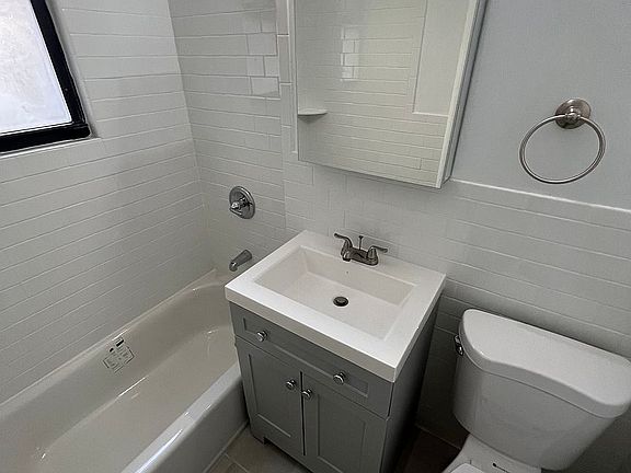 4th image of 23-20 36th St #2F