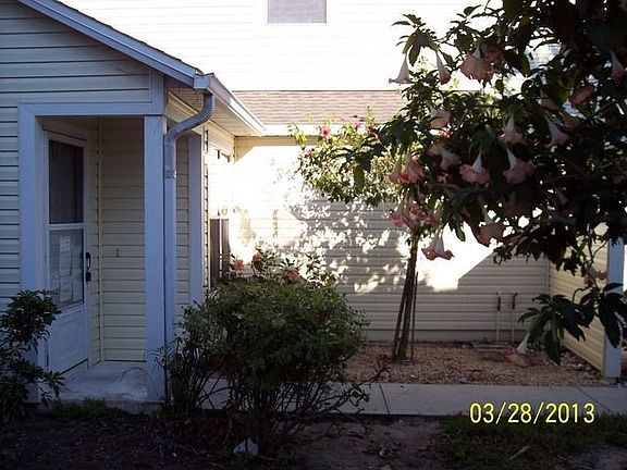 4th image of 1558 Trafalgar Ln