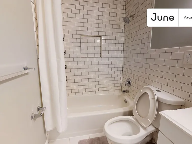 1242 11th St NW — Photo 11