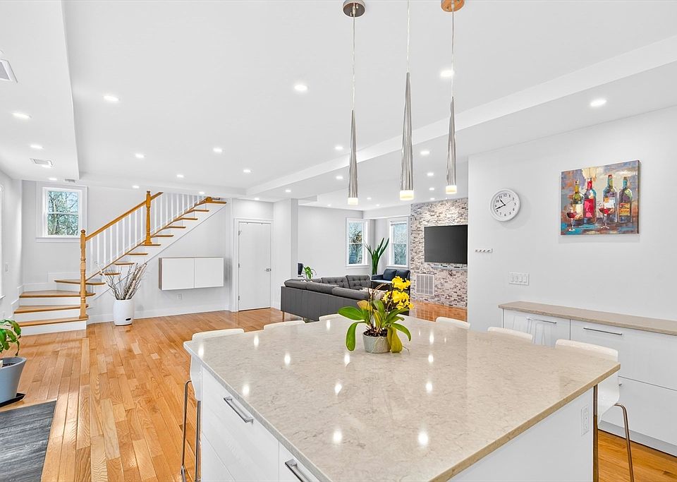 1st image of 93 Alden St