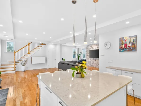 93 Alden St, Dedham, MA 02026