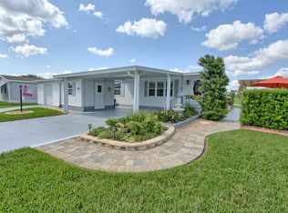 1514 W Schwartz Blvd, Lady Lake, FL 32159