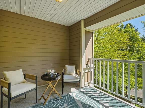 5th image of 21410 50th Avenue W #2