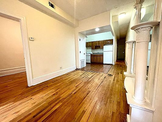1st image of 1055 Dean St APT 6