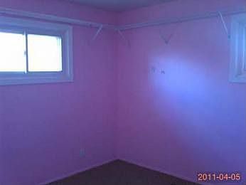 4th image of 4050 Alden Ave